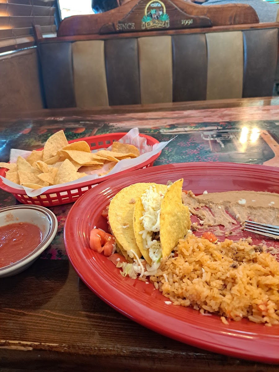 El Mezcal Mexican Restaurant - Bartlett-10