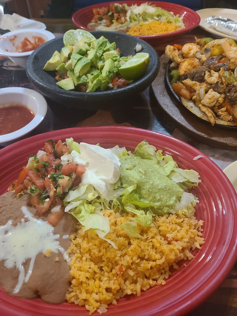 El Mezcal Mexican Restaurant - Bartlett-9